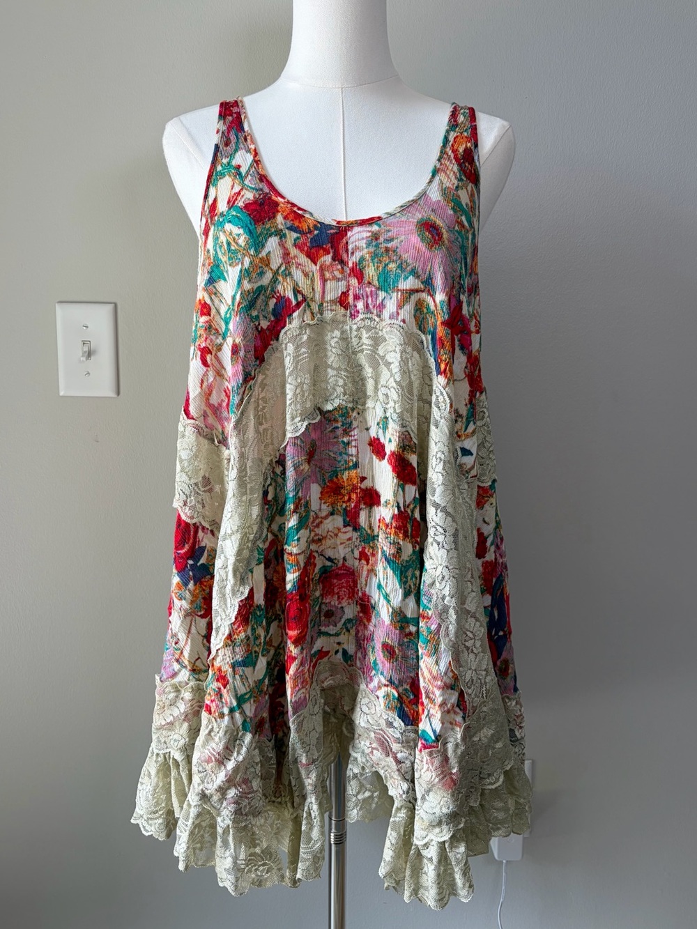 Vizio Artsy Floral Lace Panel Mini Dress Tunic Boho Fetsival Layering